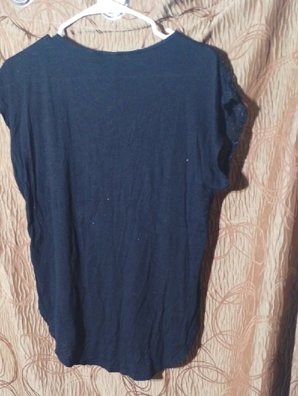 h.i.p. Black Short Sleeve Sequin Scoop Neck Top - Picture 4 of 4